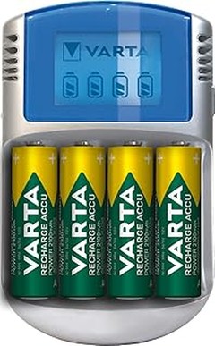 Reseñas de los cargadores de baterías AA y AAA más vendidos